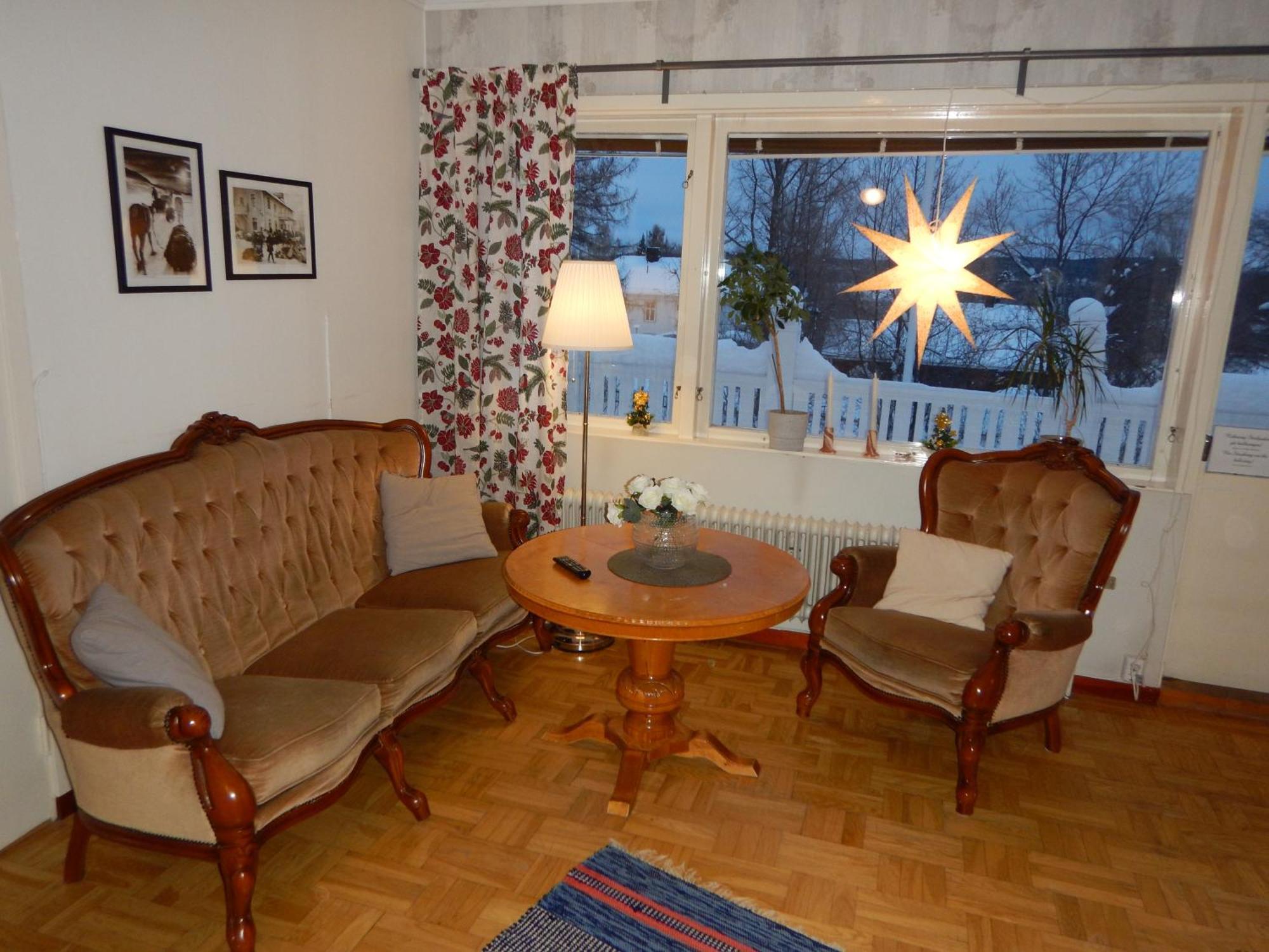 Jokkmokks Vandrarhem Asgard Exterior foto